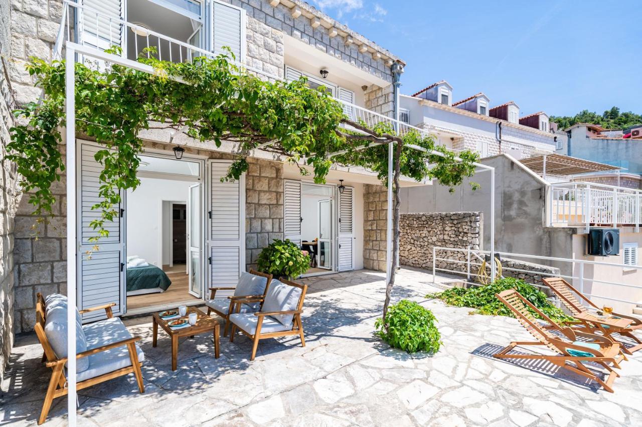 Apartments Nina & Paula - Apartment Nina Stikovica ภายนอก รูปภาพ