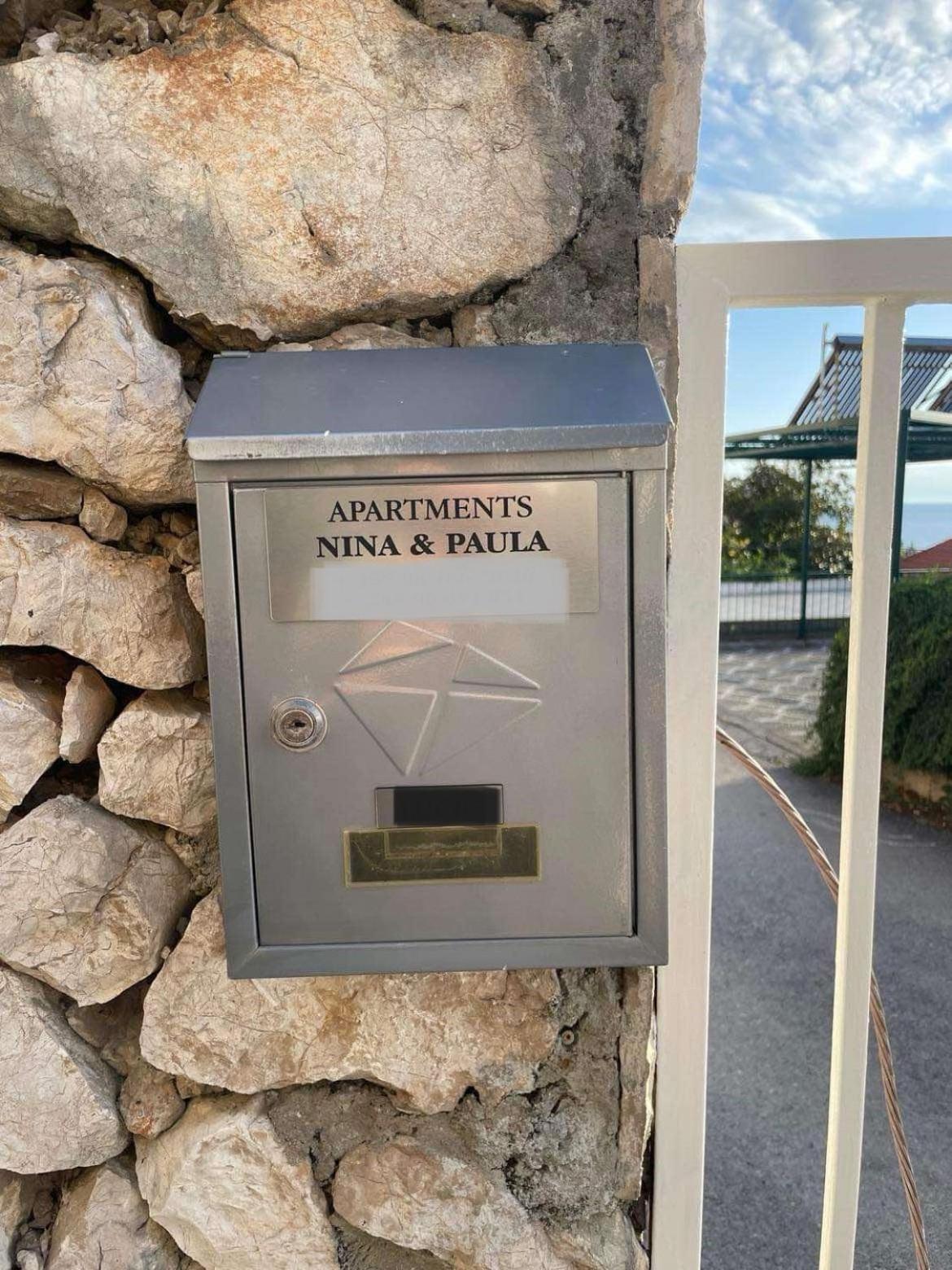 Apartments Nina & Paula - Apartment Nina Stikovica ภายนอก รูปภาพ